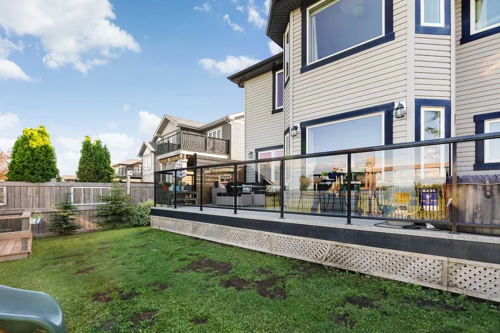 652 Heritage Drive Fort Mcmurray AB T9K 2X2