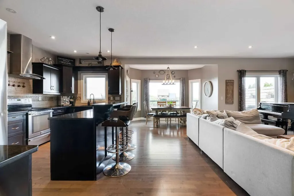 652 Heritage Drive Fort Mcmurray AB T9K 2X2