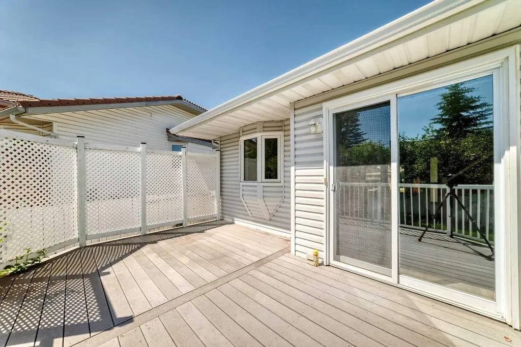 123 Wood Valley Drive SW Calgary AB T2W5V6