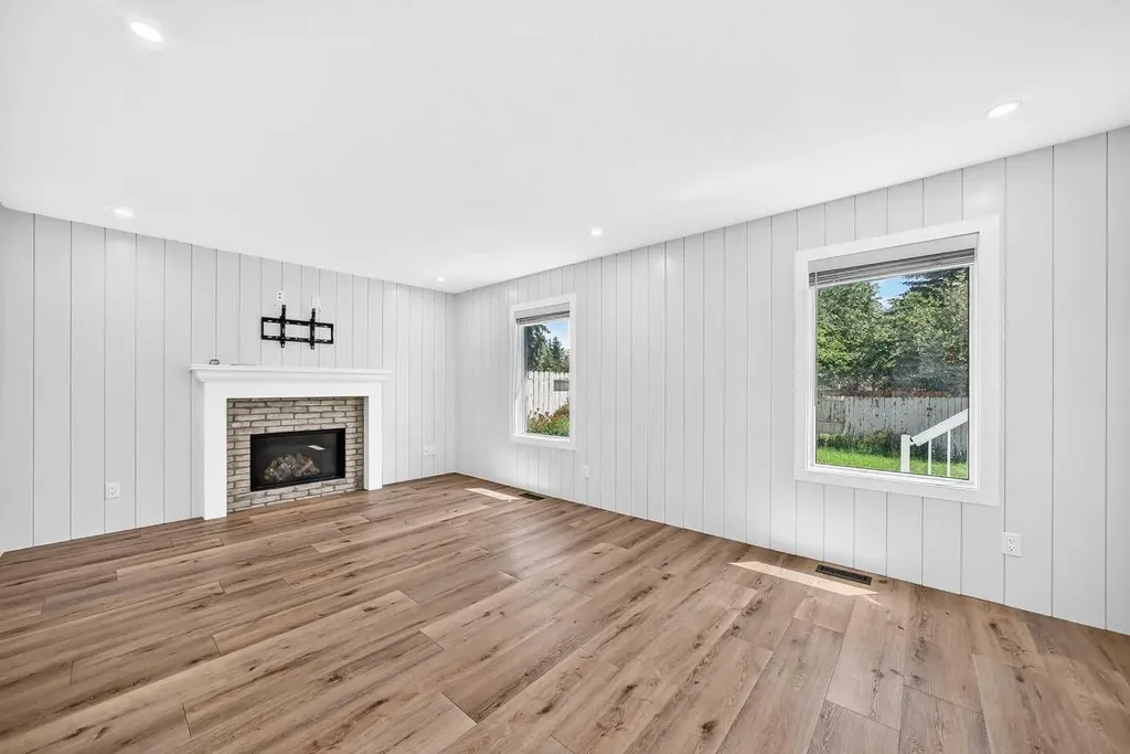 123 Wood Valley Drive SW Calgary AB T2W5V6