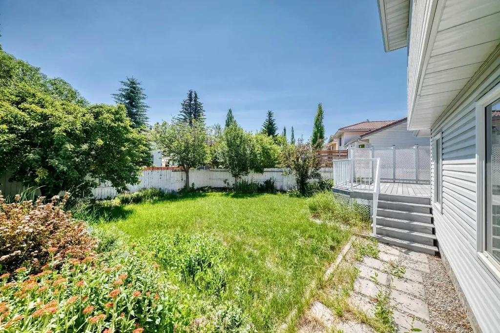 123 Wood Valley Drive SW Calgary AB T2W5V6
