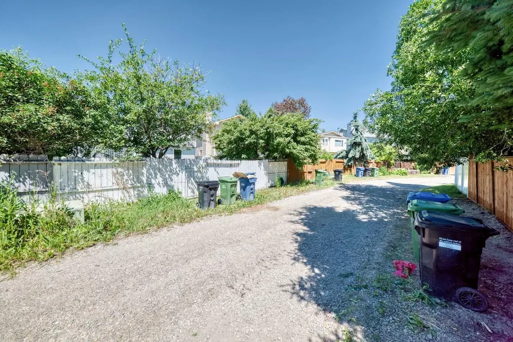 123 Wood Valley Drive SW Calgary AB T2W5V6