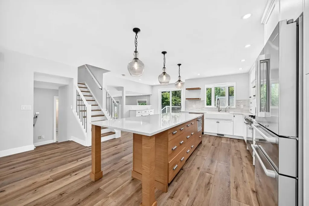 123 Wood Valley Drive SW Calgary AB T2W5V6