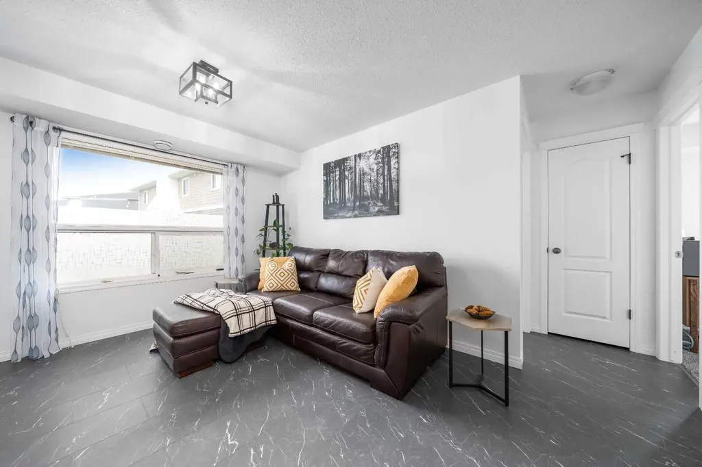 131 Southlands Pointe SE Medicine Hat AB T1B 0M5