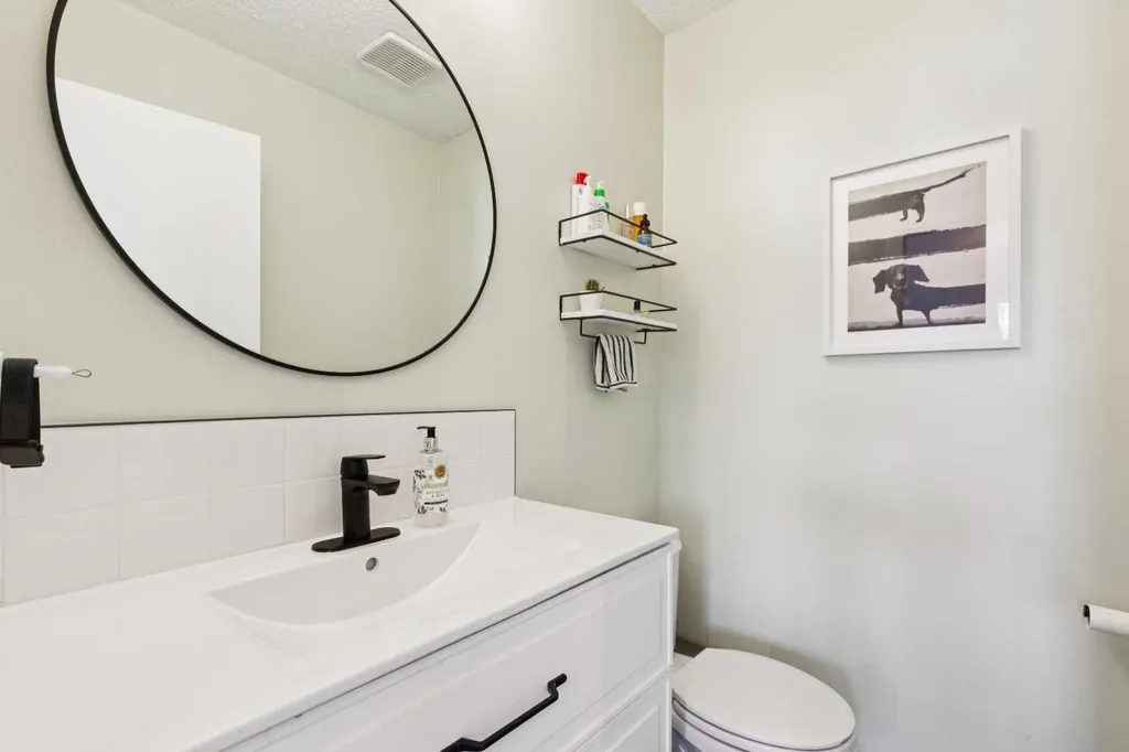 1606 34 Avenue SW Calgary AB T2T 2B4