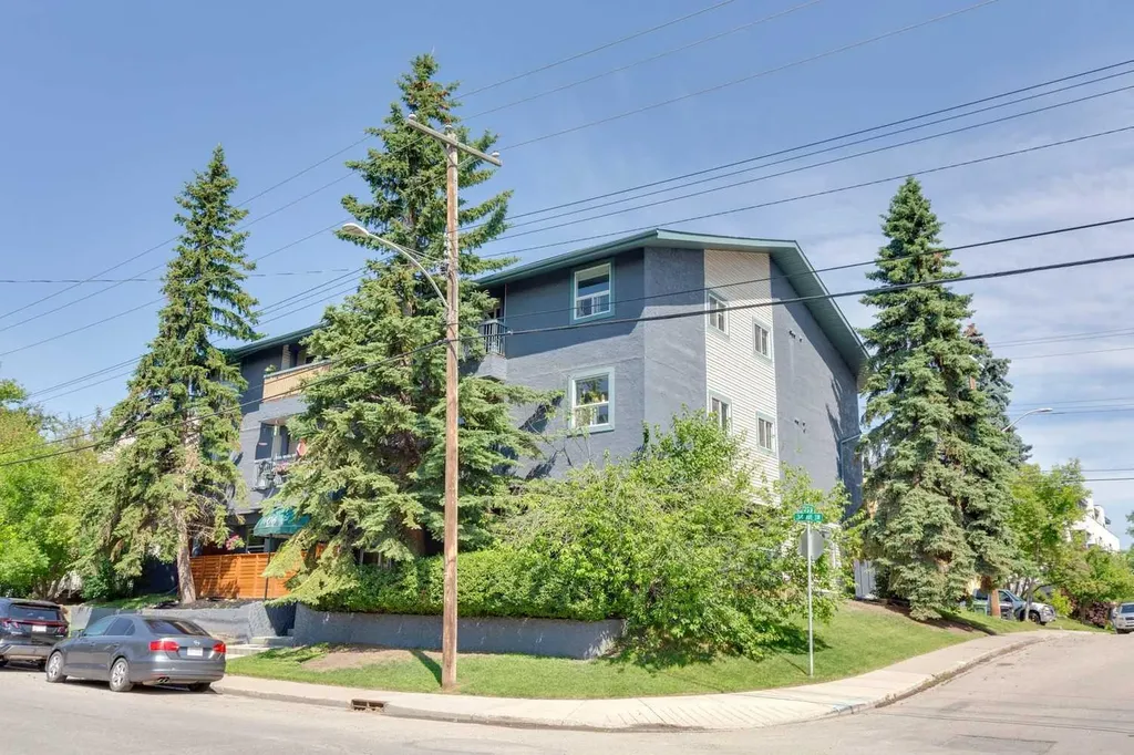 1606 34 Avenue SW Calgary AB T2T 2B4