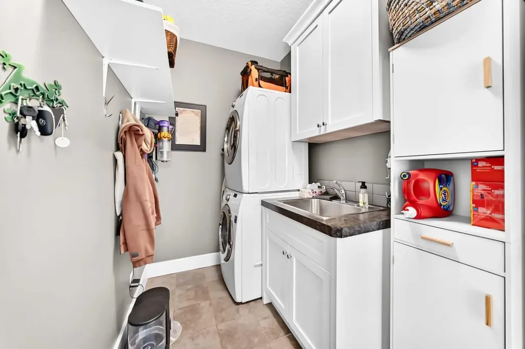 9 St. Andrews Close Lyalta AB T0J1Y1