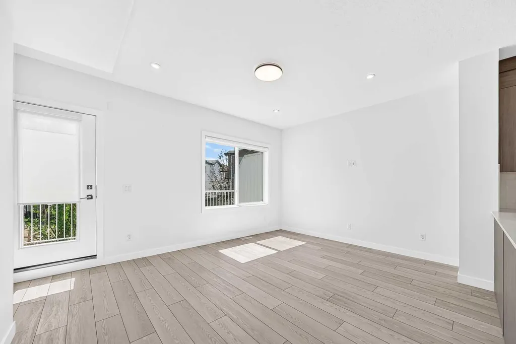 280 Chelsea Road Chestermere AB T1X 2X9