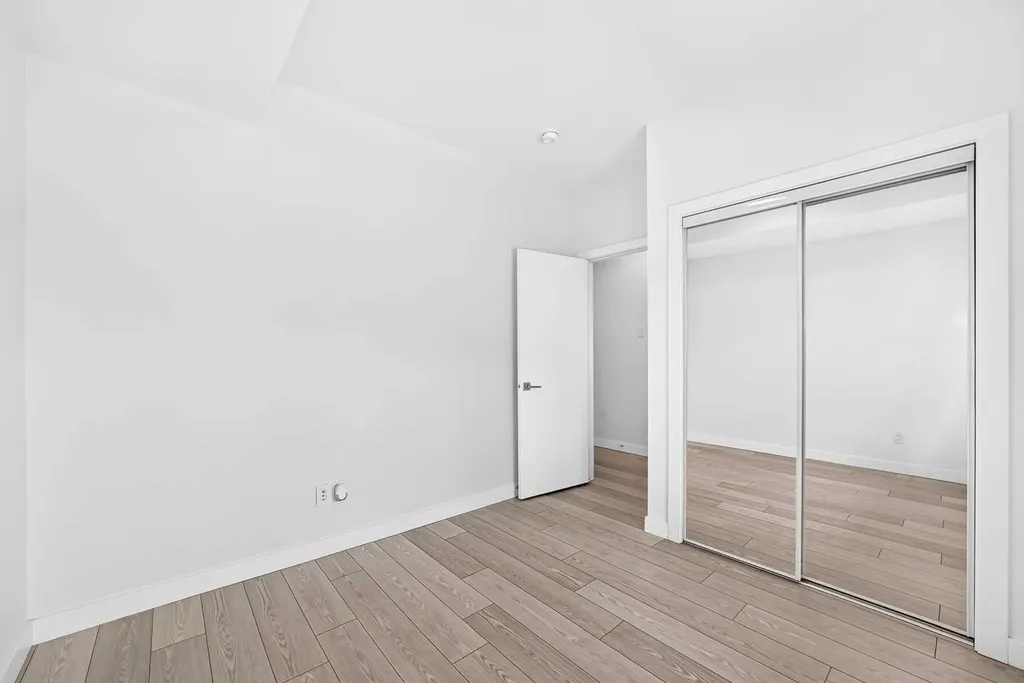 280 Chelsea Road Chestermere AB T1X 2X9