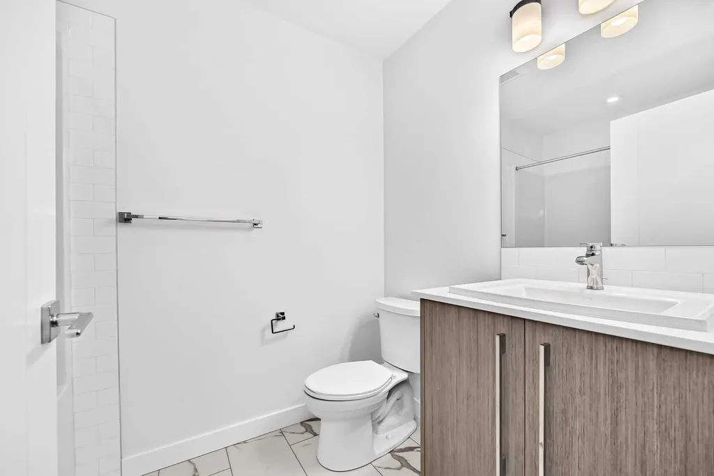 280 Chelsea Road Chestermere AB T1X 2X9