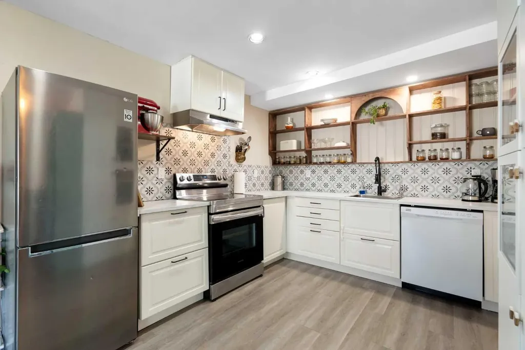 242070 24 Street E Rural Foothills County AB T1S 3N3