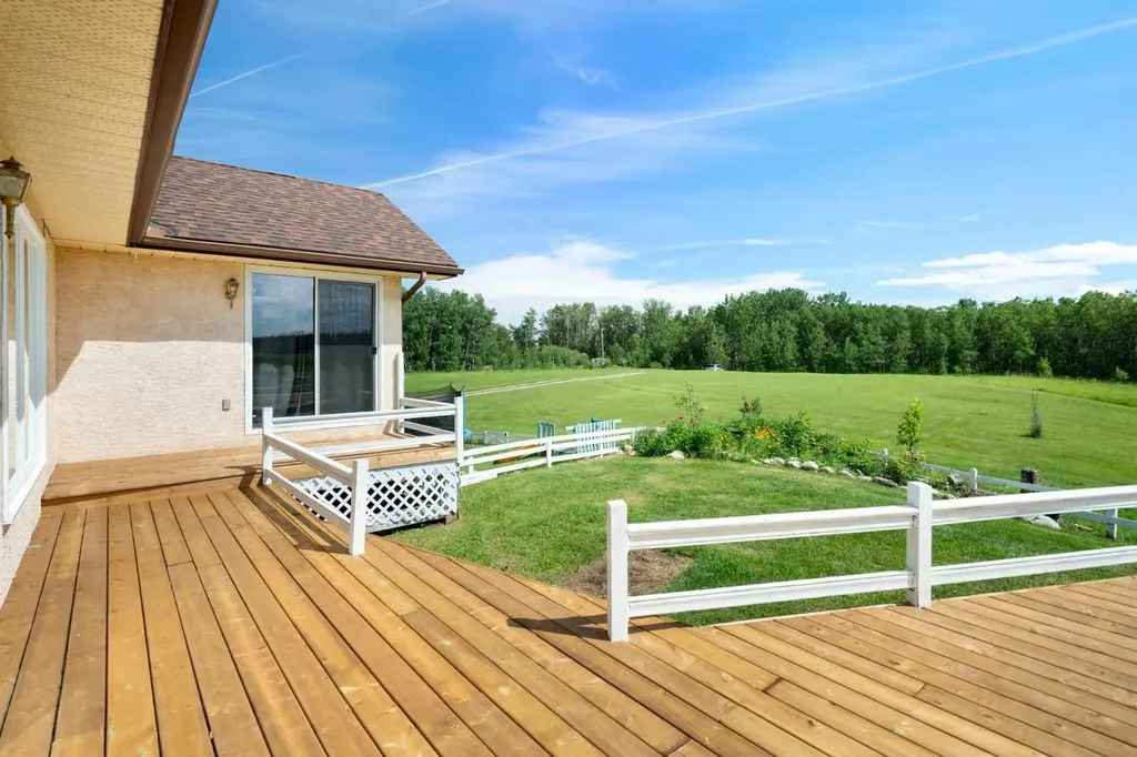 242070 24 Street E Rural Foothills County AB T1S 3N3