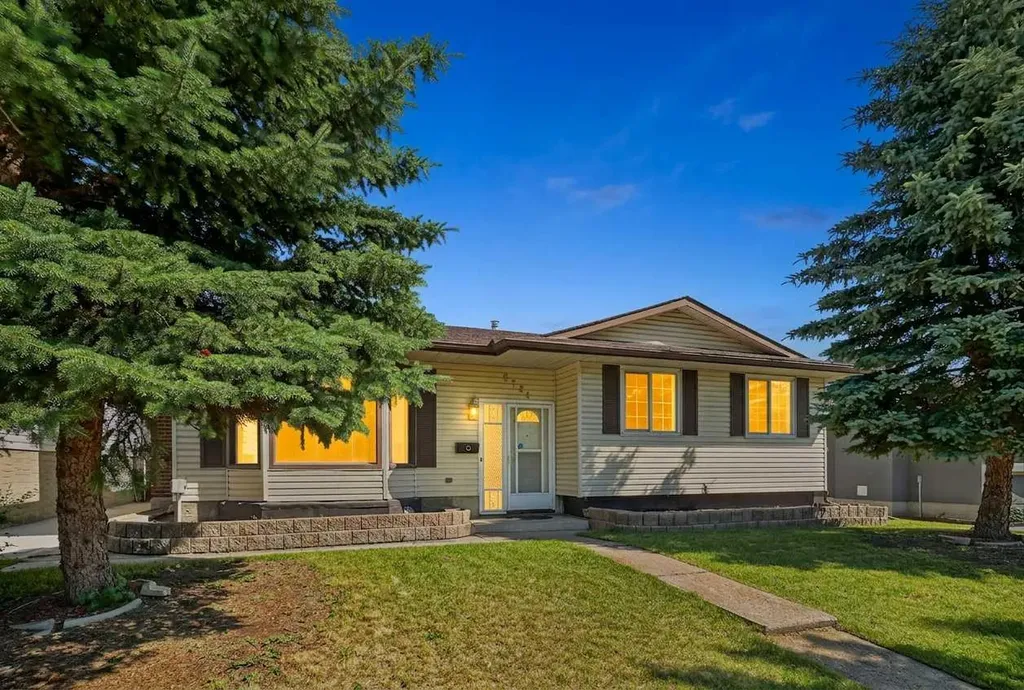 6724 22 Avenue NE Calgary AB T1Y 1P4