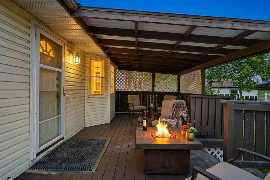 6724 22 Avenue NE Calgary AB T1Y 1P4