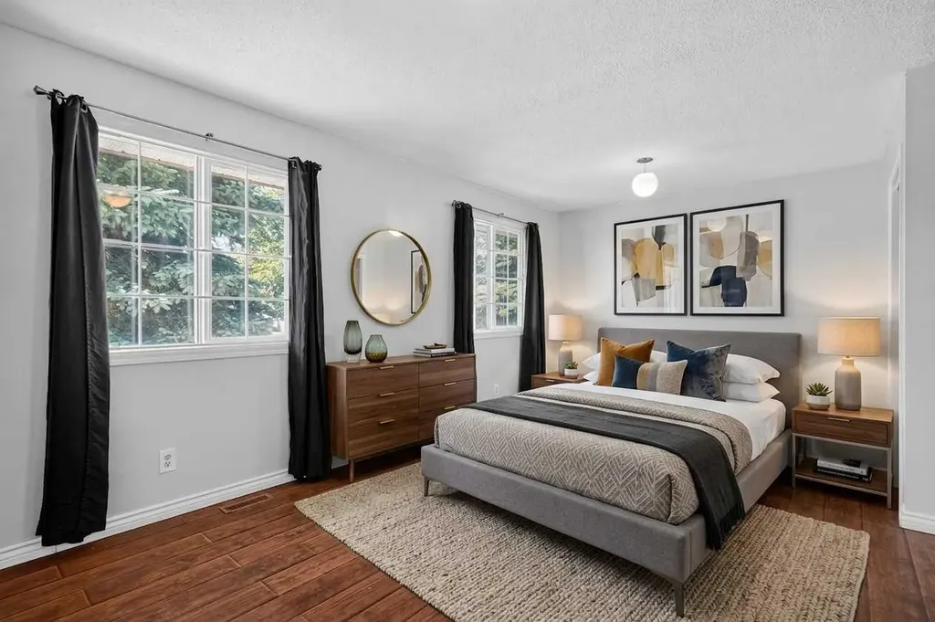 6724 22 Avenue NE Calgary AB T1Y 1P4