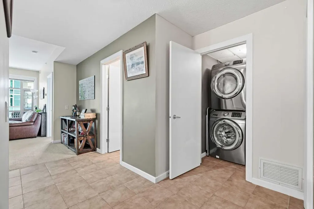 1410 1 Street SE Calgary AB T2G 5T7