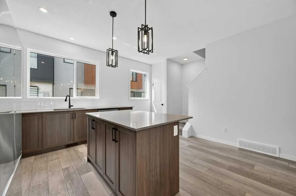 81 Midtown Boulevard SW Airdrie AB T4B 4E7