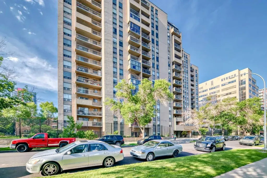 924 14 Avenue SW Calgary AB T2R0N7