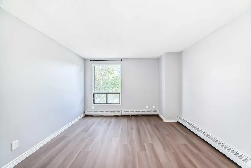 924 14 Avenue SW Calgary AB T2R0N7