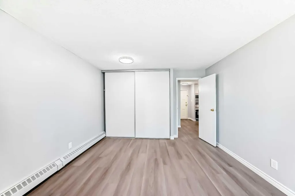 924 14 Avenue SW Calgary AB T2R0N7