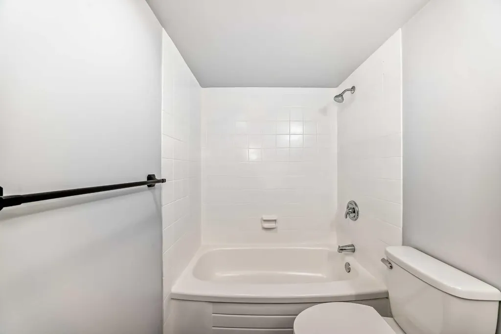 924 14 Avenue SW Calgary AB T2R0N7