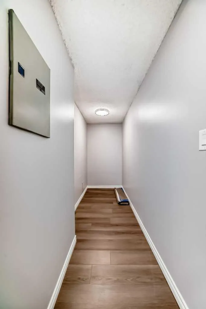 924 14 Avenue SW Calgary AB T2R0N7