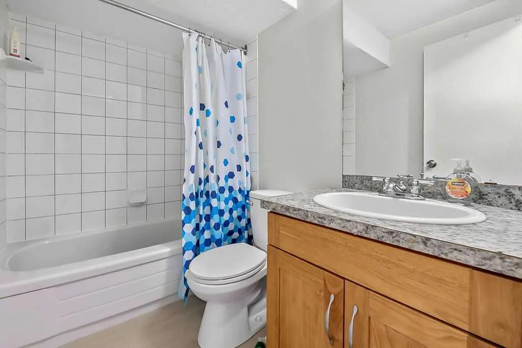 124 Bergen Road NW Calgary AB T3K 1H9