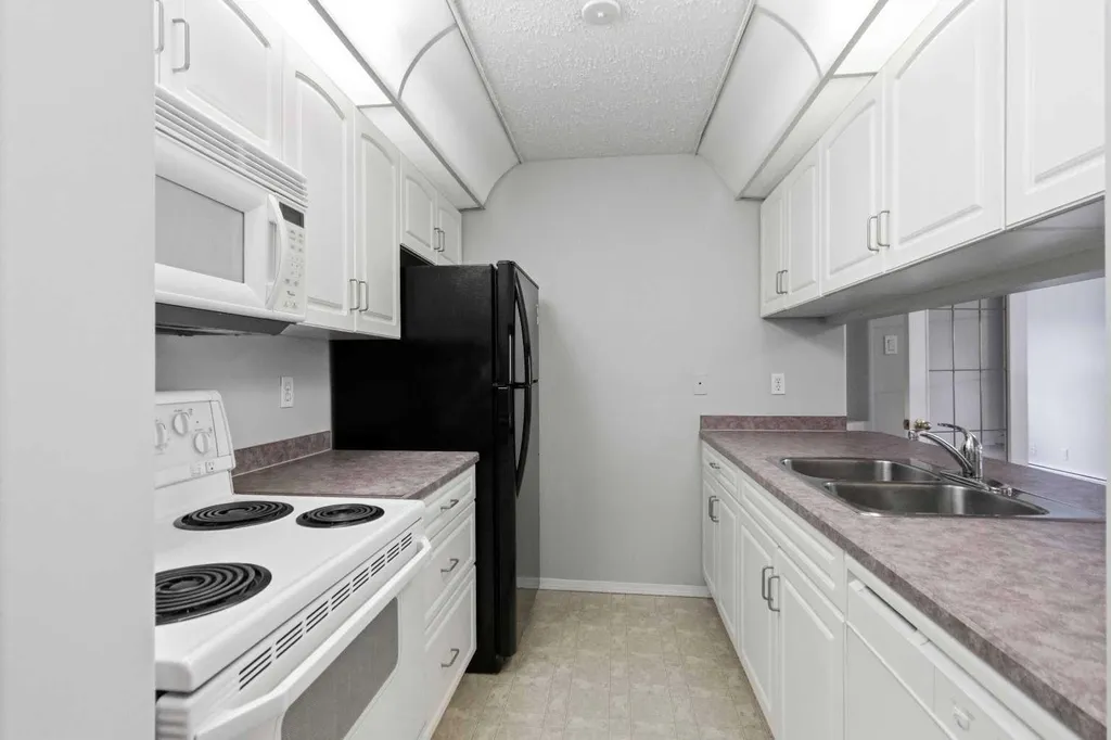 200 Richard Street Fort Mcmurray AB T9H 5H6