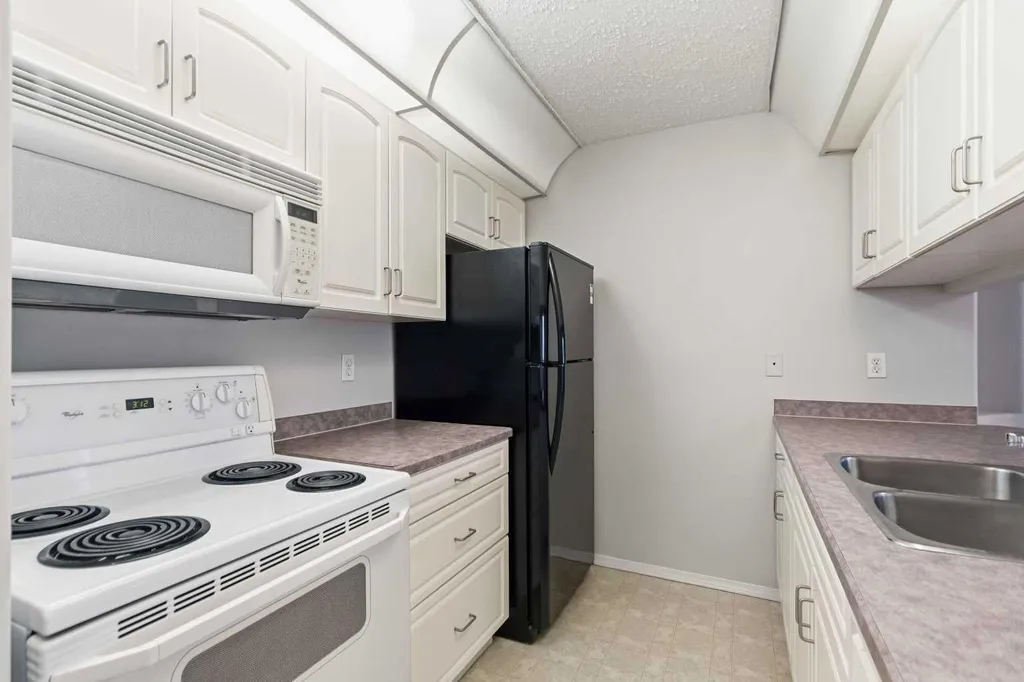 200 Richard Street Fort Mcmurray AB T9H 5H6