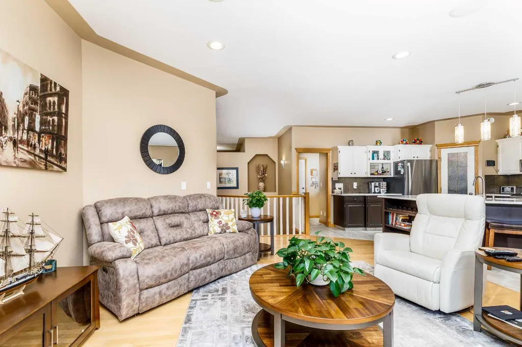 111 Adams Close Red Deer AB T4R3C7