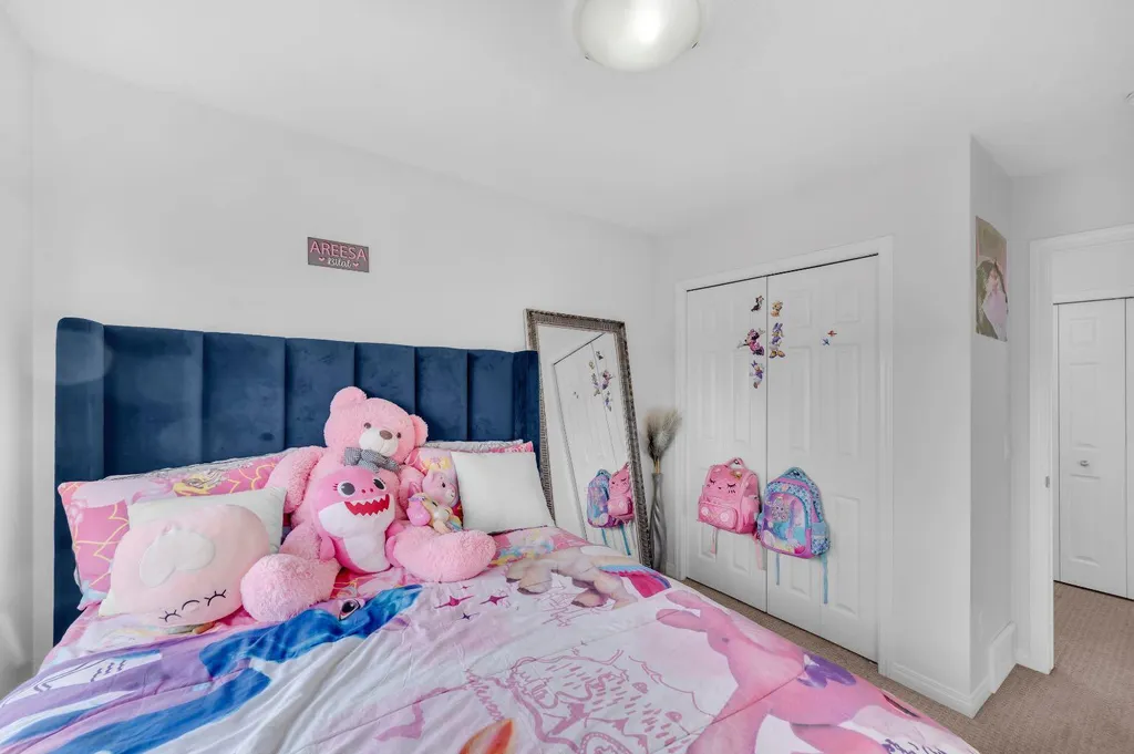 533 Savanna Boulevard NE Calgary AB T3J 0X2
