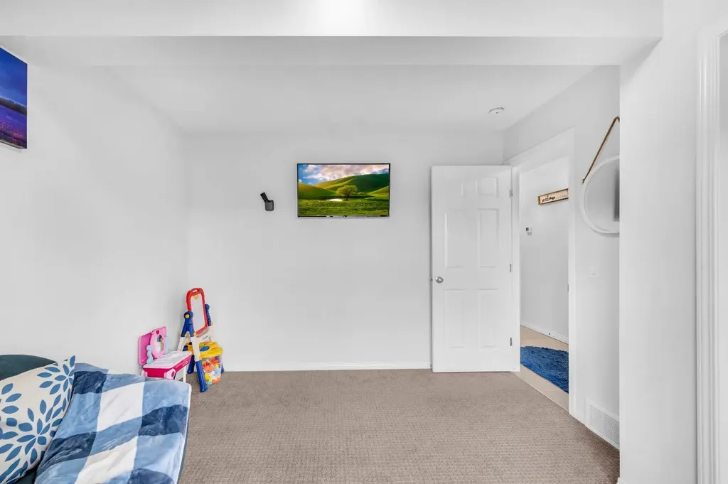 533 Savanna Boulevard NE Calgary AB T3J 0X2