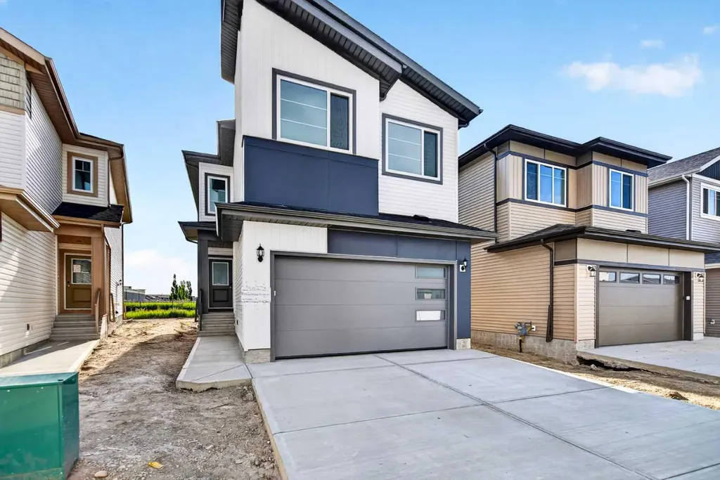 61 Linden Place Rural Red Deer County AB T4E 3C4