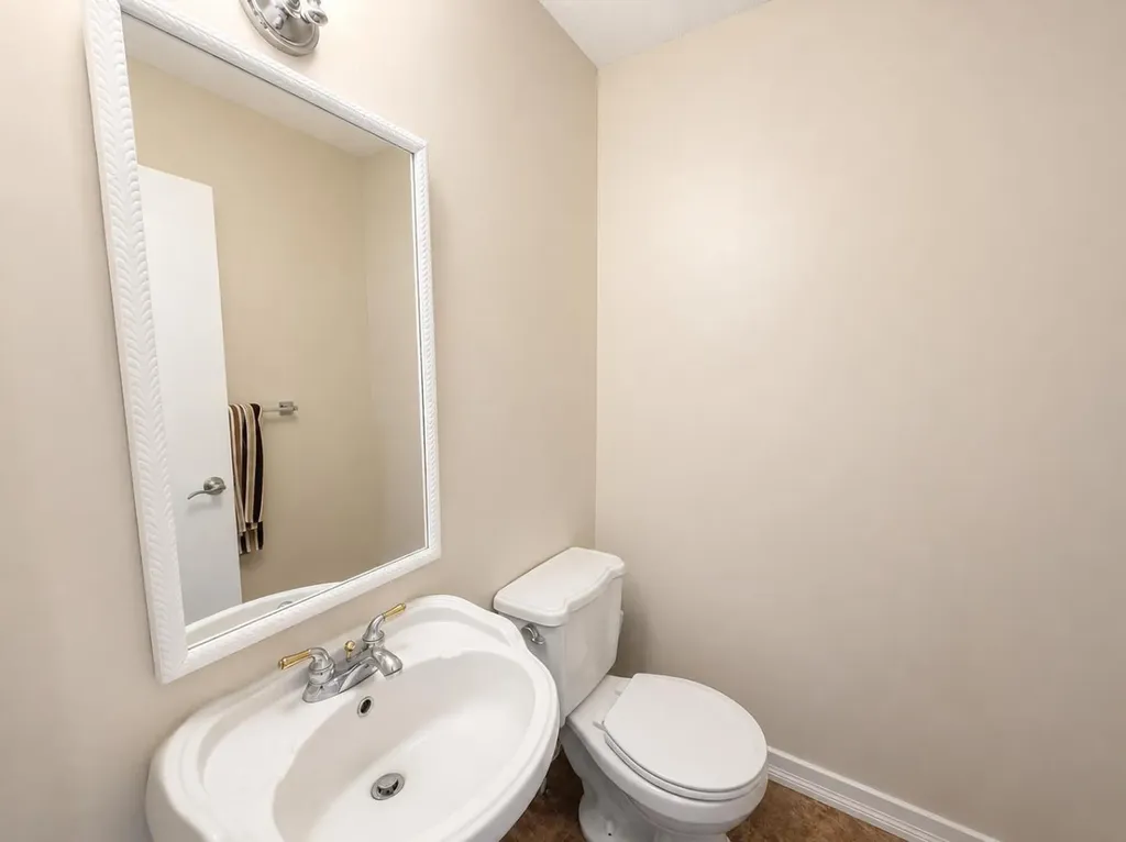 999 Canyon Meadows Drive SW Calgary AB T2W 2S6