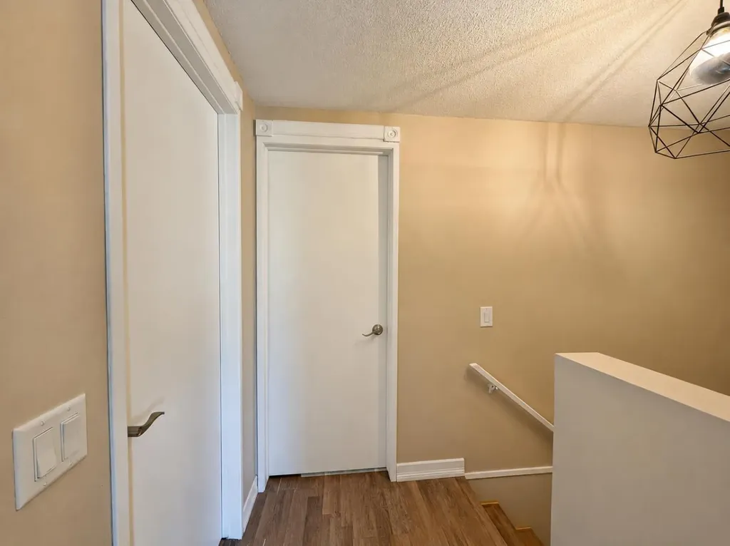 999 Canyon Meadows Drive SW Calgary AB T2W 2S6