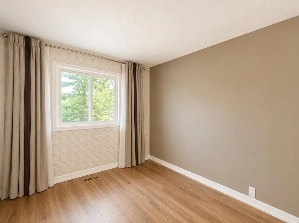 999 Canyon Meadows Drive SW Calgary AB T2W 2S6