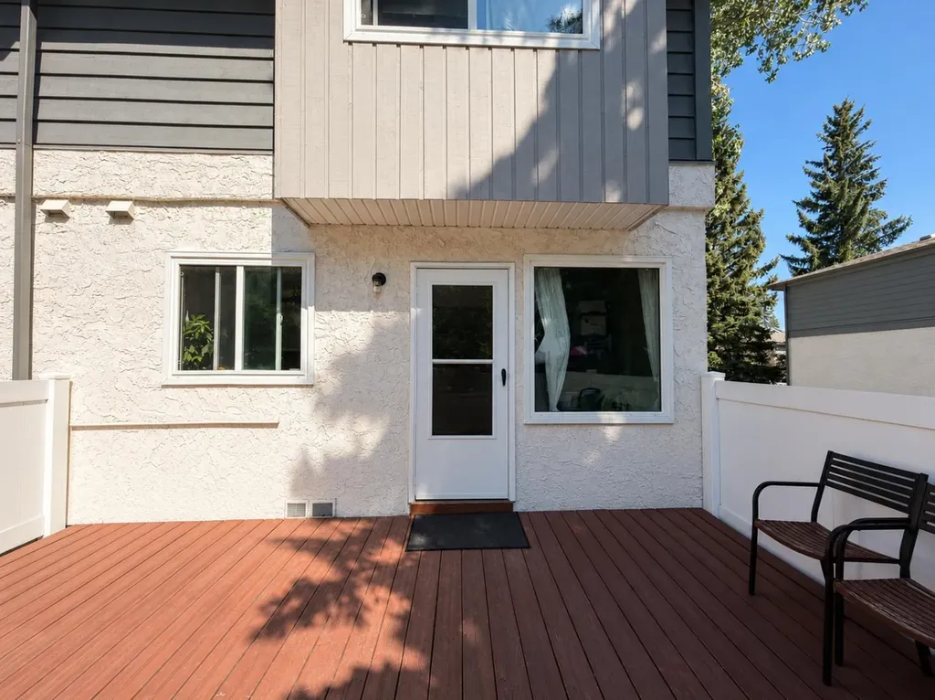 999 Canyon Meadows Drive SW Calgary AB T2W 2S6