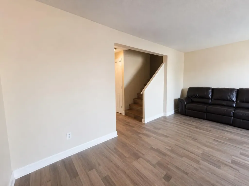 999 Canyon Meadows Drive SW Calgary AB T2W 2S6