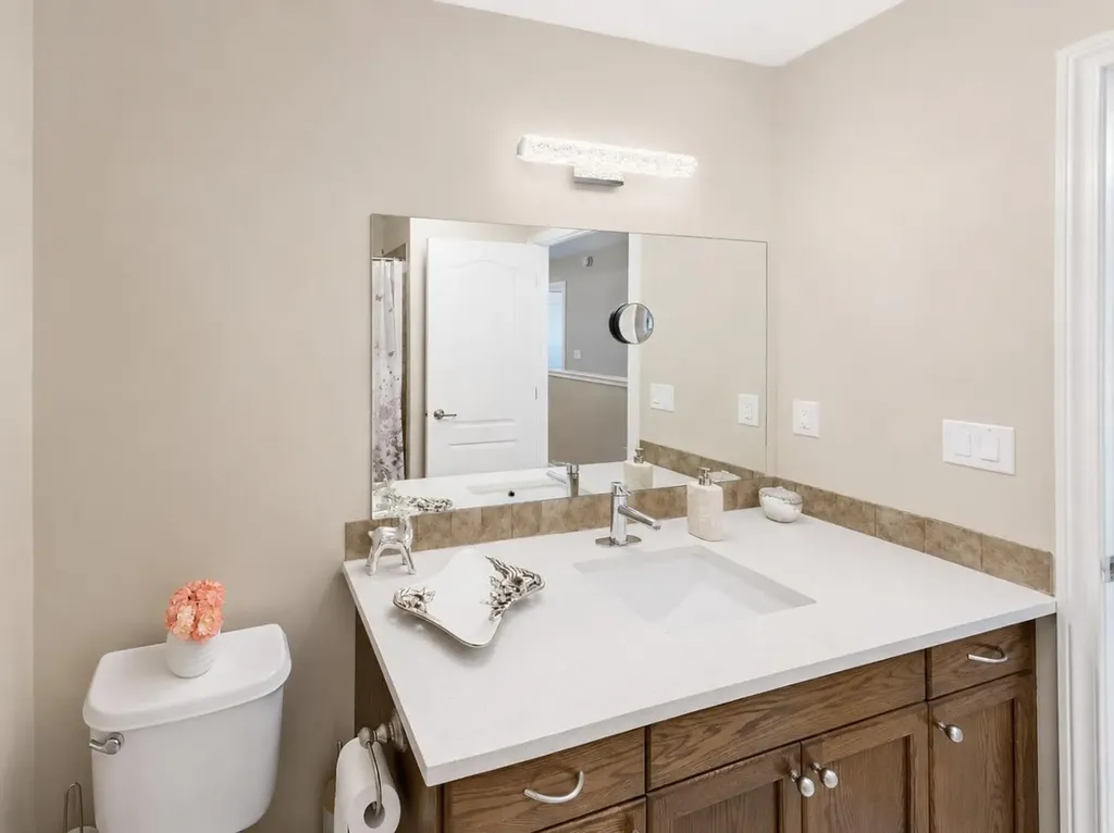 24 Heron Court Penhold AB T4G 0G5