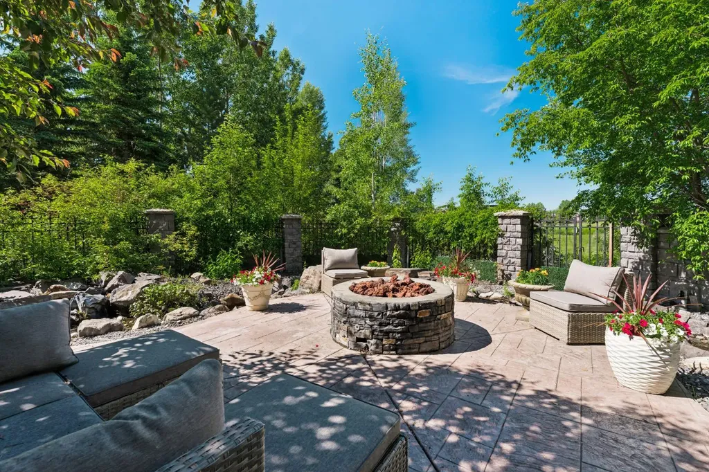 127 Aspen Green Rural Rocky View County AB T3Z 3B9
