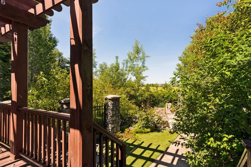 127 Aspen Green Rural Rocky View County AB T3Z 3B9