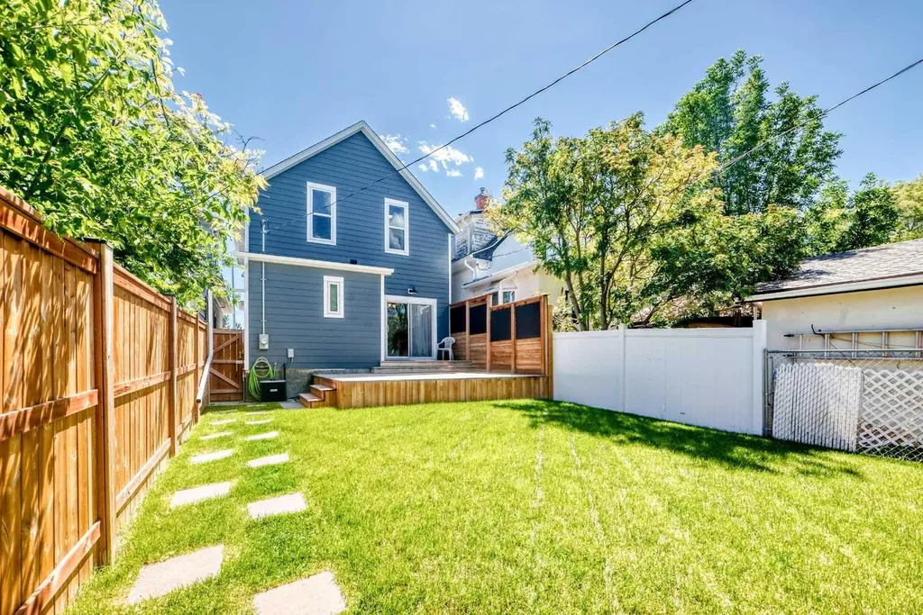 309 7 Avenue S Lethbridge AB T1J 1H6
