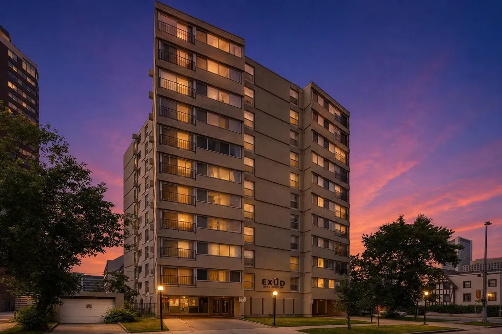 1209 6 Street SW Calgary AB T2R 0Z5