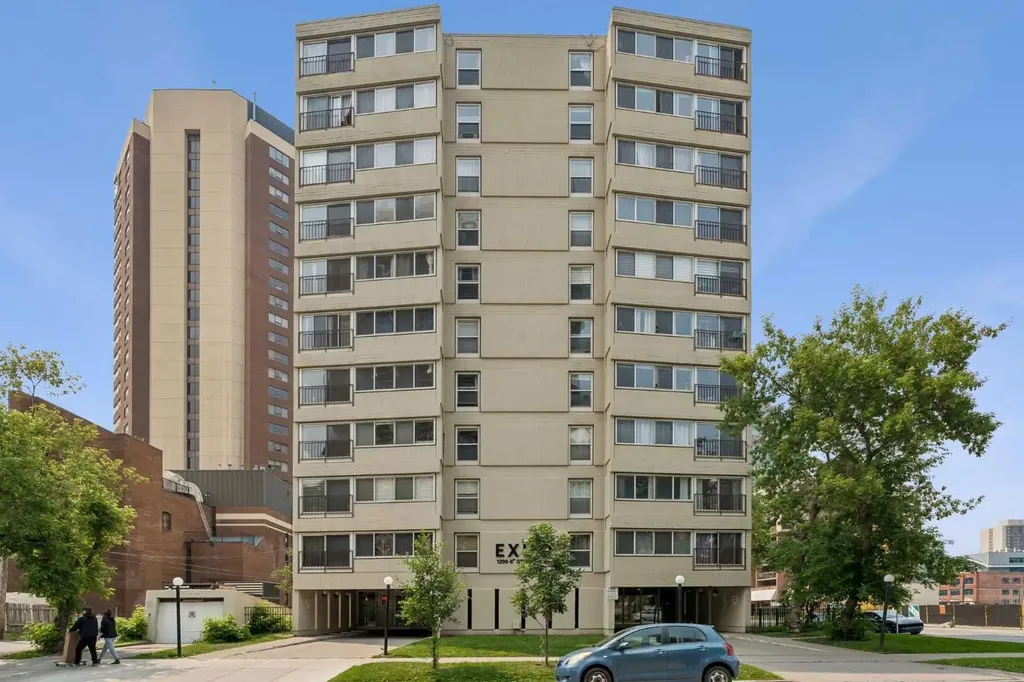 1209 6 Street SW Calgary AB T2R 0Z5