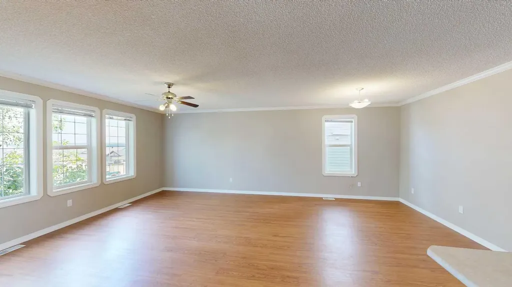 192 Crane Rise Fort Mcmurray AB T9K 0P7