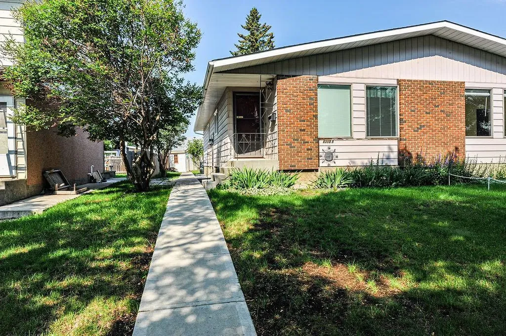 4310A 65 Street Camrose AB T4V 2J5