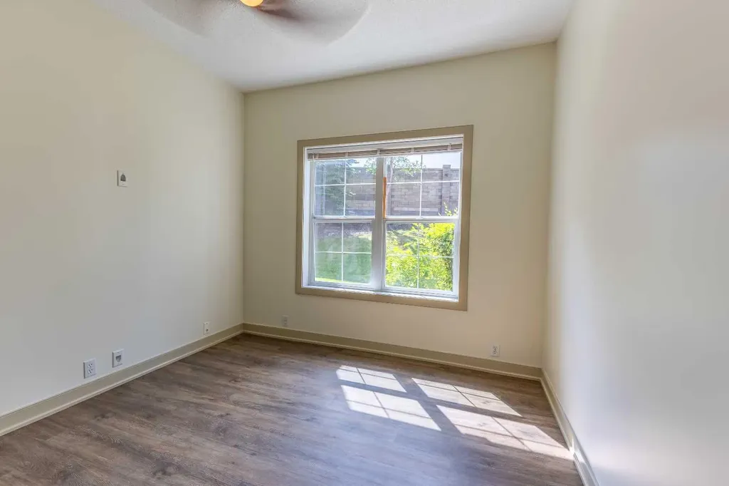 5605 Henwood Street SW Calgary AB T3E 7R1