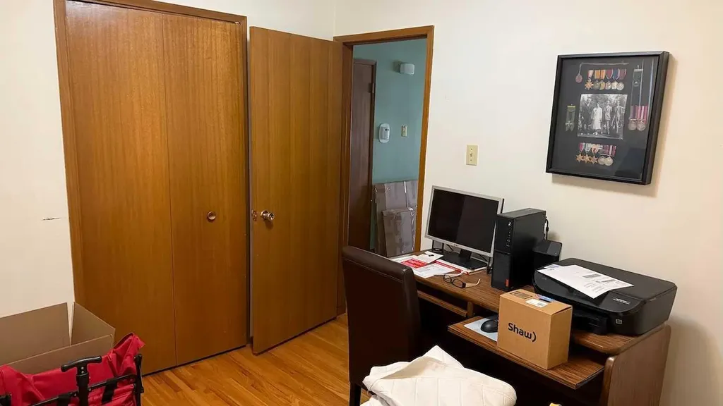 3014, 3016 25 Avenue SW Calgary AB T2E 0K4