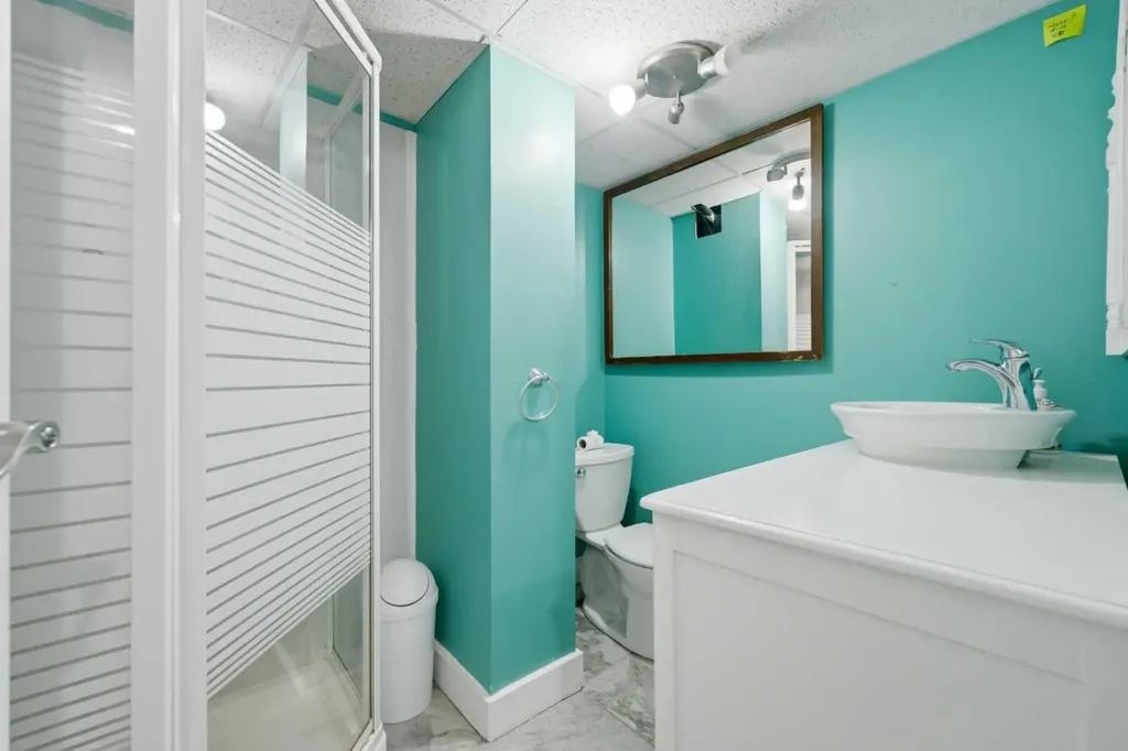 4159 Doverbrook Road SE Calgary AB T2B 1X4