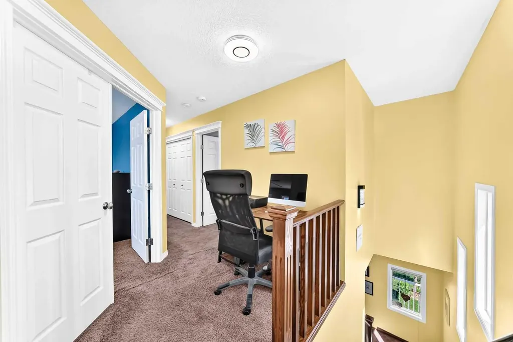29 Westridge Crescent Okotoks AB T1S 0G7